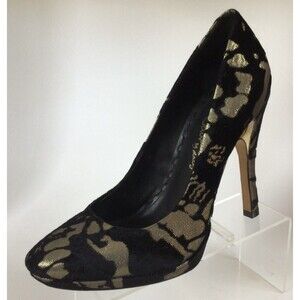 NEW ALICE + OLIVIA Helena Velvet Platform Pumps (Size 38.5)